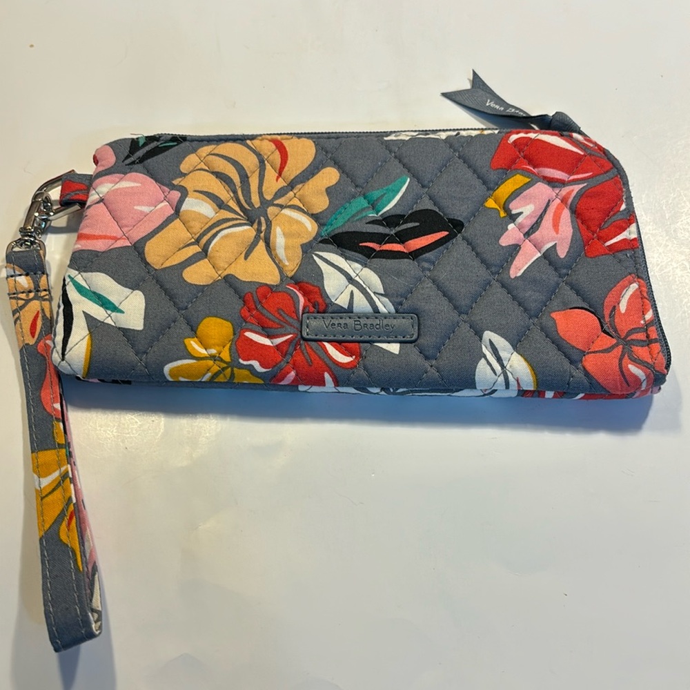 Vera Bradley wristlet floral motif grey clear back pocket